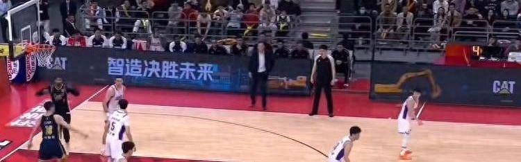 kaiyun-有惊无险！广东男篮98比89力克天津，萨姆纳狂轰39分拒绝爆冷